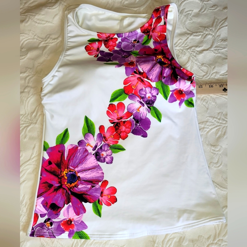 Lands' End Tankini top Women's sz 4
